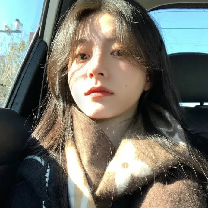 死后才知我是顶级大佬的白月光