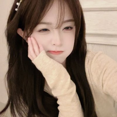 上交亿倍灵石入宗，吓坏女帝师尊